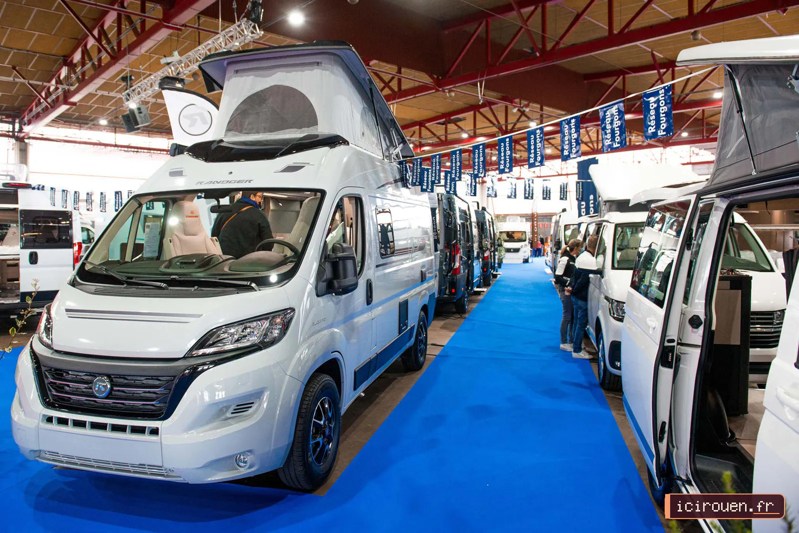 Salon Camping Car