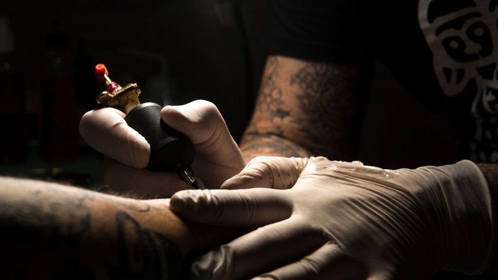 Tatoueur à Rouen : trouvez l’artiste idéal pour votre prochain tatouage